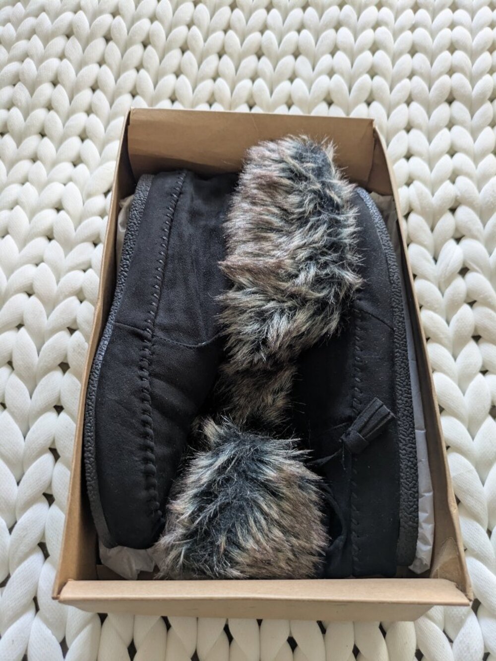 Madden Girl Faux Fur Black Boots, size 8, New in Box